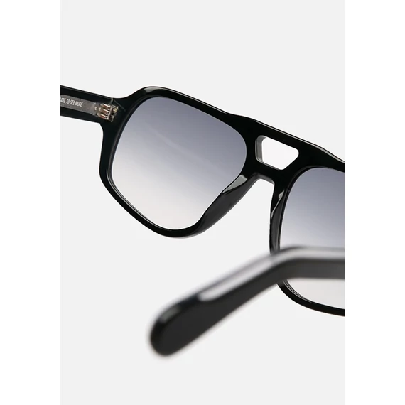 Astrolabe Black napszemüveg – elegáns fekete acetát, modern design, prémium minőség