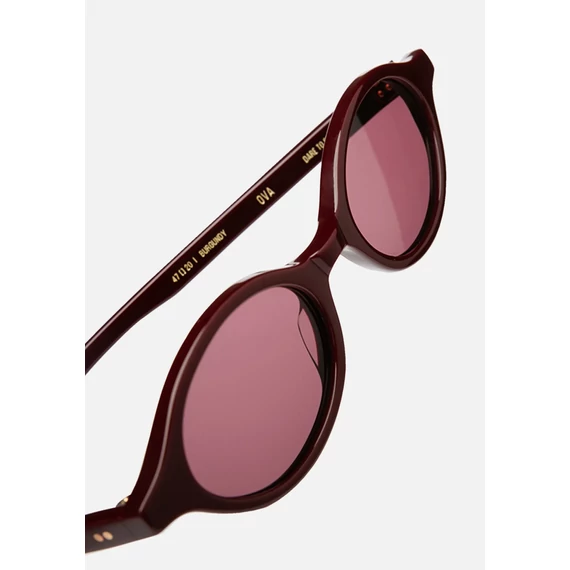 Ova Burgundy napszemüveg – elegáns bordó acetát, modern design, prémium minőség